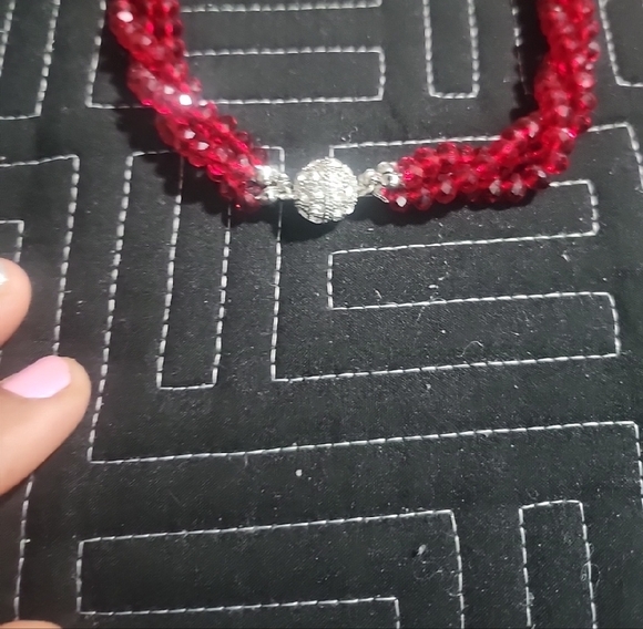 #28.VANTAGE Elegant Red Beaded Jewelry Set - Picture 5 of 15